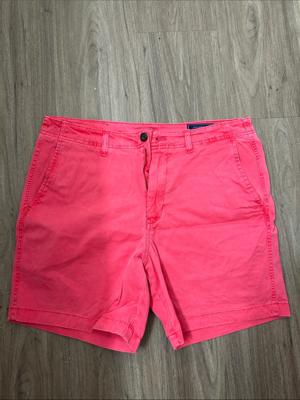 Vineyard Vines Men's Salmon/Coral Pink Island Shorts